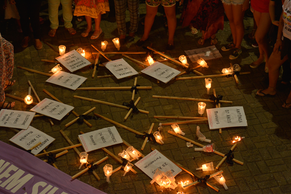 Uma vigília em prol das 11 assassinadas pelos “companheiros” em agosto
