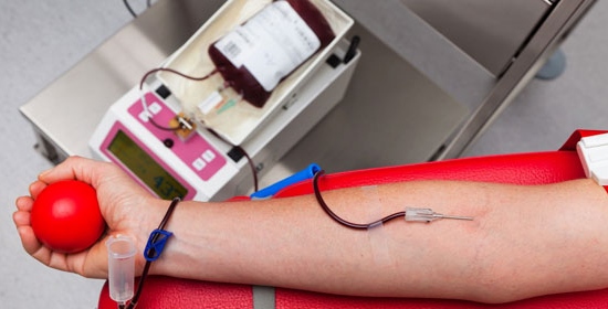 Por que LGBT não podem doar sangue?