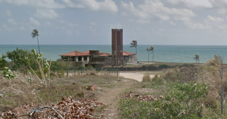 Por que esta casa de beira-mar em Areia Preta está abandonada em Natal?