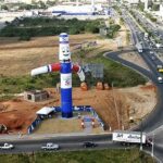 maior boneco de posto do mundo