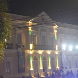 Pinacoteca reaberta