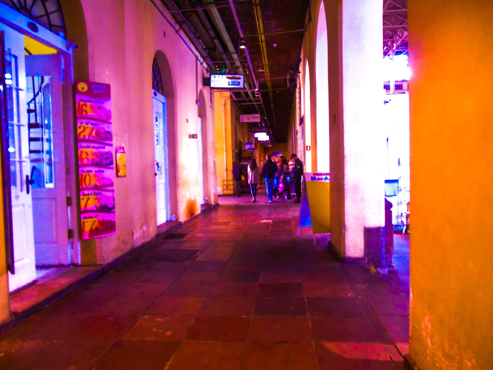 Lomografia sendo devidamente utilizada em câmera digital durante uma viagem