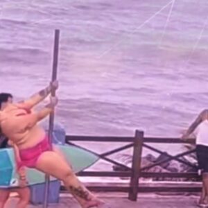 Pole na Praia