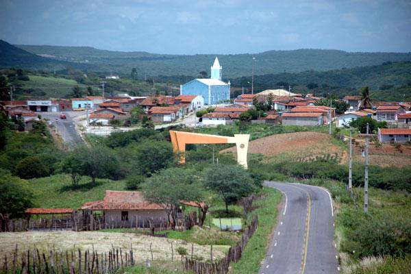 Quantas cidades em homenagem às personalidades o RN tem?