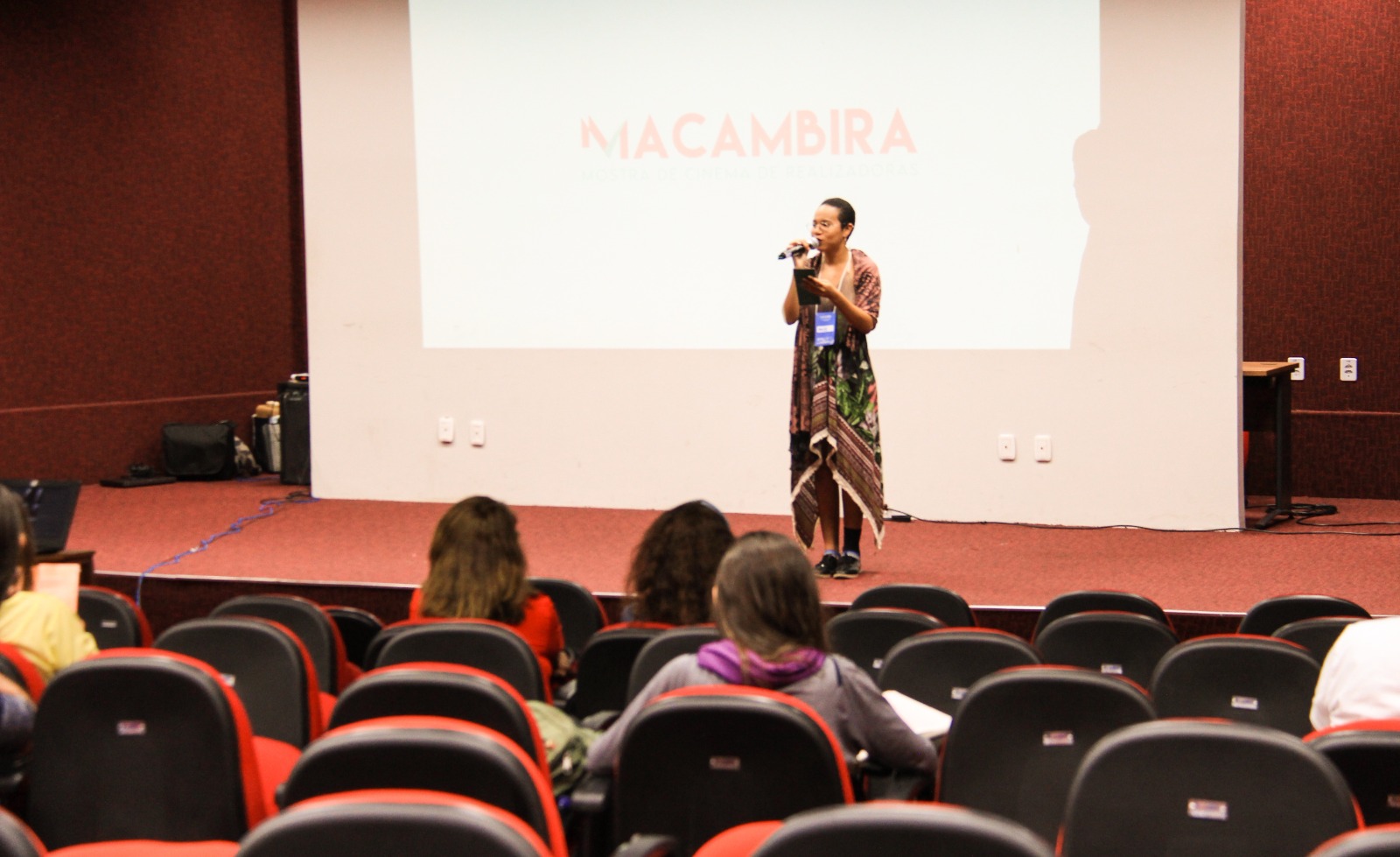 Mostra Macambira exibe filmes de mulheres no Cinepólis