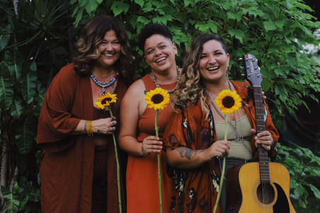 “Seja Gentil”, o mais novo clipe do Camomila Chá em participação com Luana Simplício