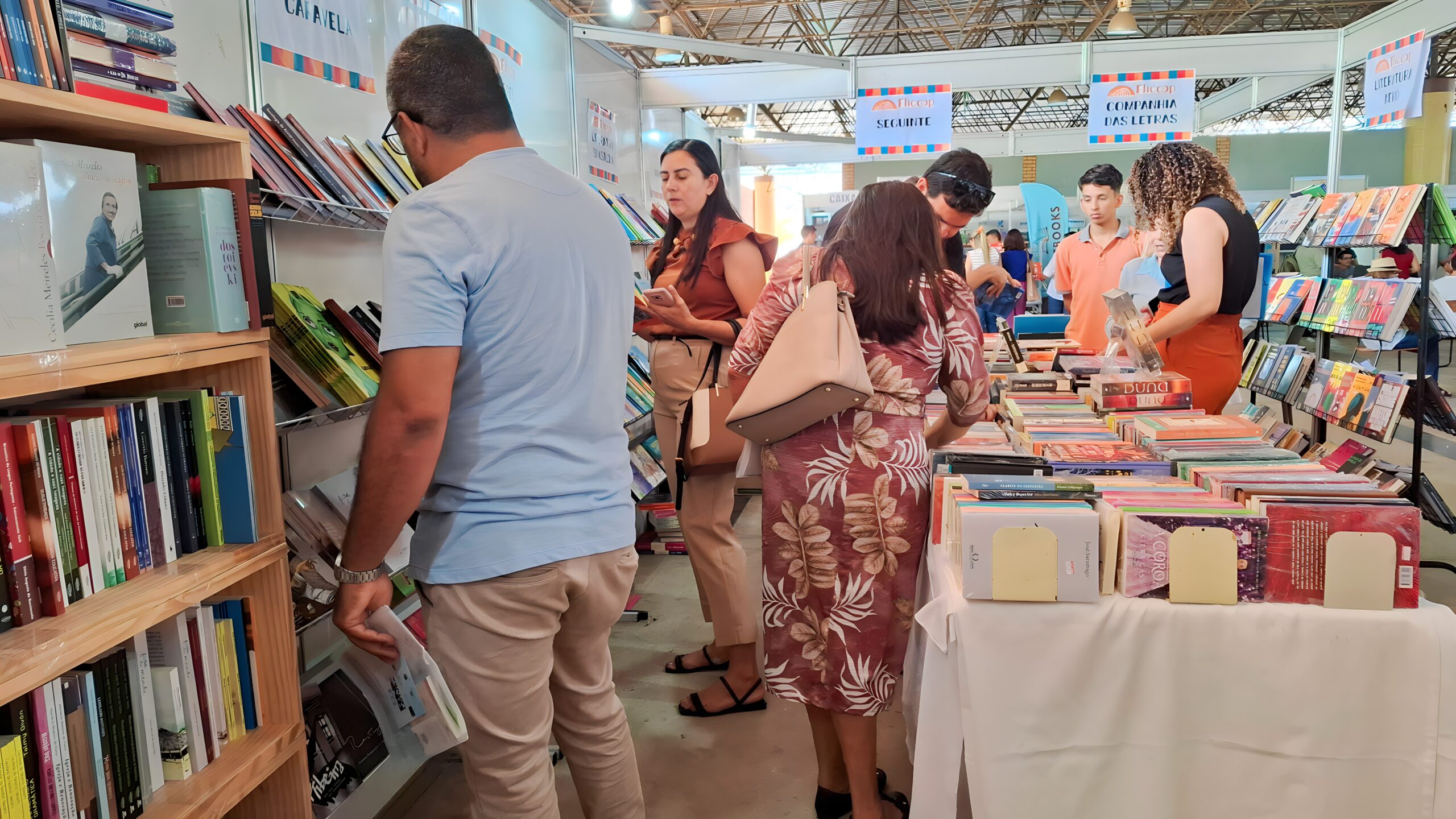 Sabia que está tendo uma Feira de Livraria Cooperativas no RN?