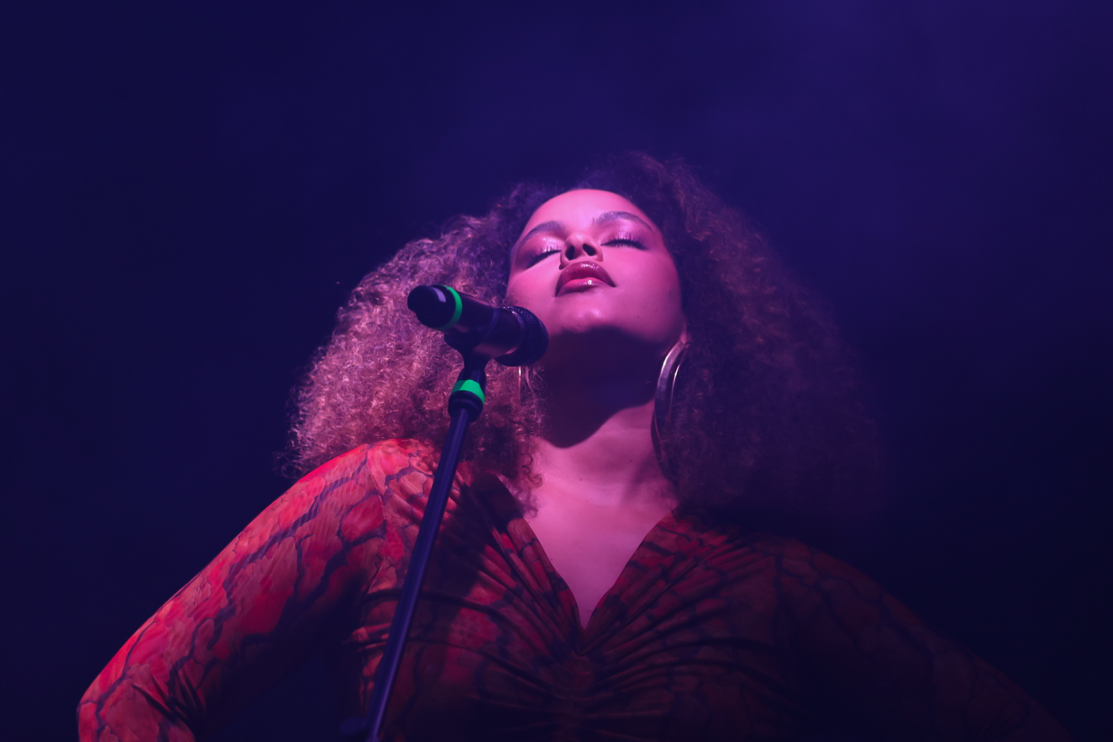 Negritude e potência feminina marcam o segundo dia do MADA 2025